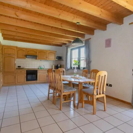 Schwalbenhof Eifel Apartment