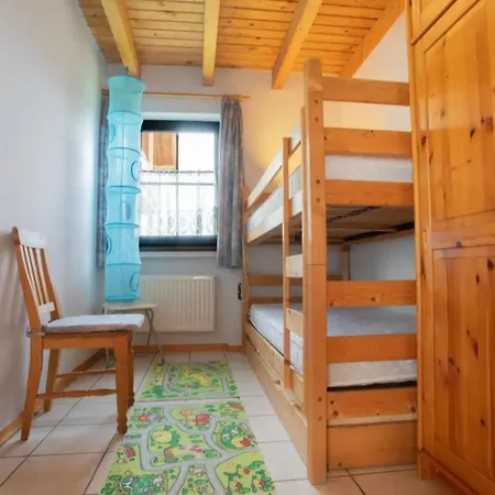 Schwalbenhof Eifel Apartment *