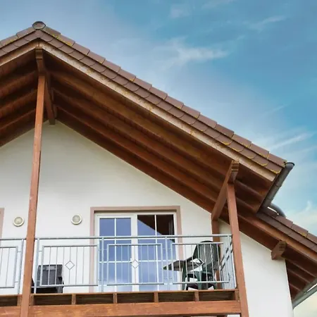Schwalbenhof Eifel Apartment *